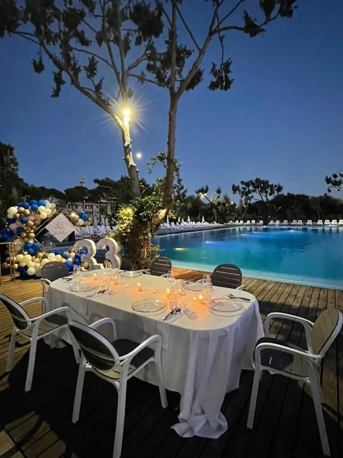 Divjaka Resort