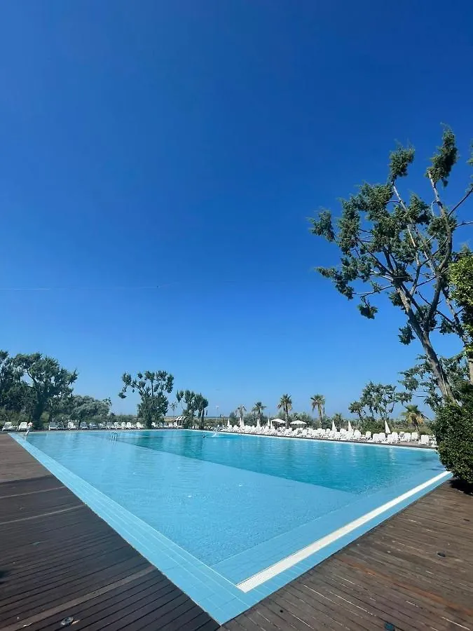 Divjaka Resort 0*, Divjake Albania