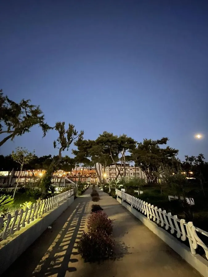 Divjaka Resort