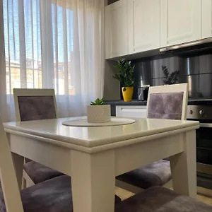 New Bazaar-apartment 1 , Tirana Albania