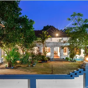 https://hostel-dutch-square.kerala-hotels.net